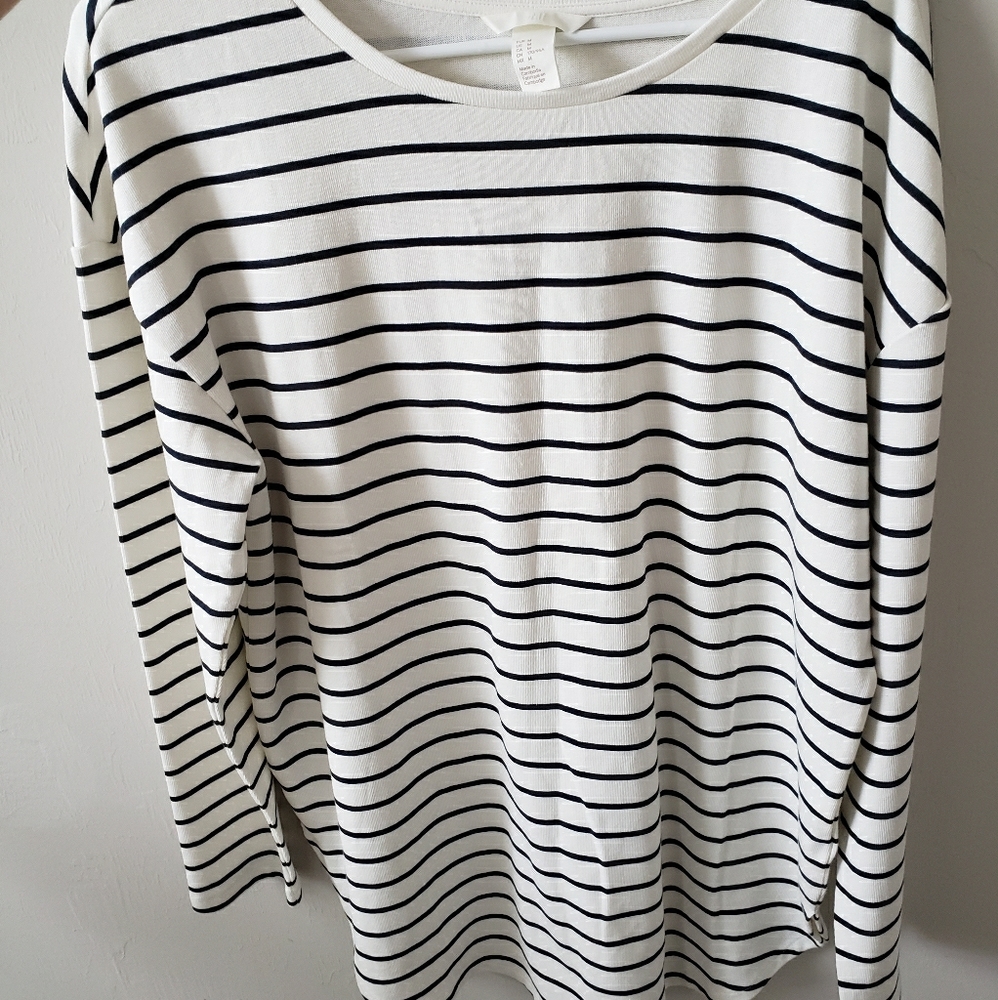 H&M sweater
